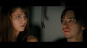 龙胆虎威4在线观看,巅峰对决，正义再起  第1张